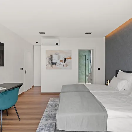 Casa de Férias Lovely In Nova Vas With Sauna *