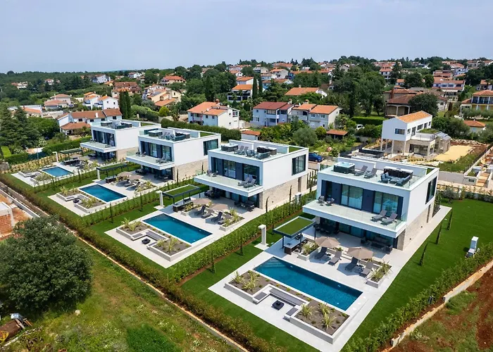 Nyaraló Lovely In Nova Vas With Sauna Poreč