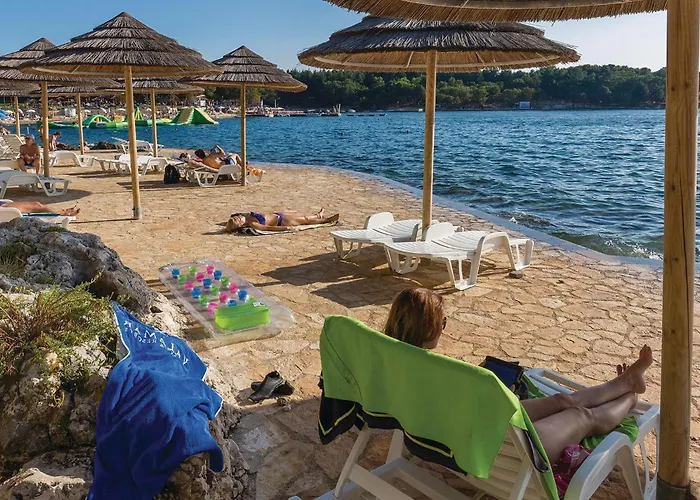 Nyaraló Lovely In Nova Vas With Sauna Poreč