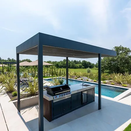 Lovely In Nova Vas With Sauna بيت للعطل *