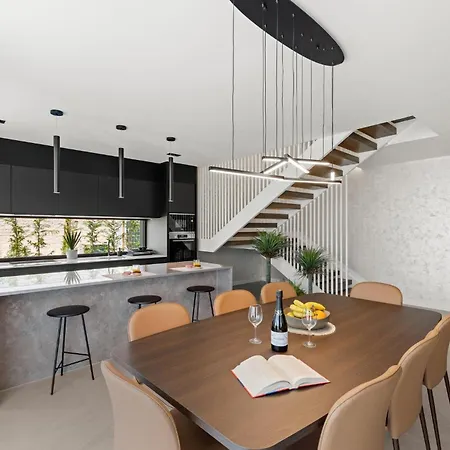 펜션 Lovely In Nova Vas With Sauna