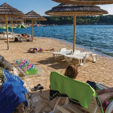 بيت للعطل Lovely In Nova Vas With Sauna بوريتش