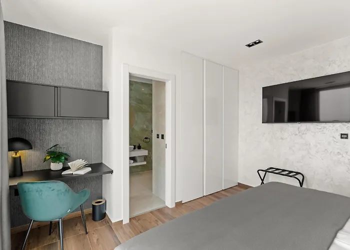 Будинок відпочинку Lovely In Nova Vas With Sauna *