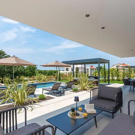 Prázdninový dům Lovely In Nova Vas With Sauna *