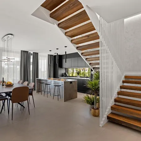 Lovely In Nova Vas With Sauna * Poreč